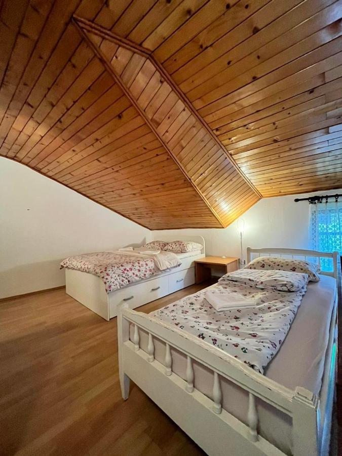 Appartement Stan Centar à Banja Luka Extérieur photo